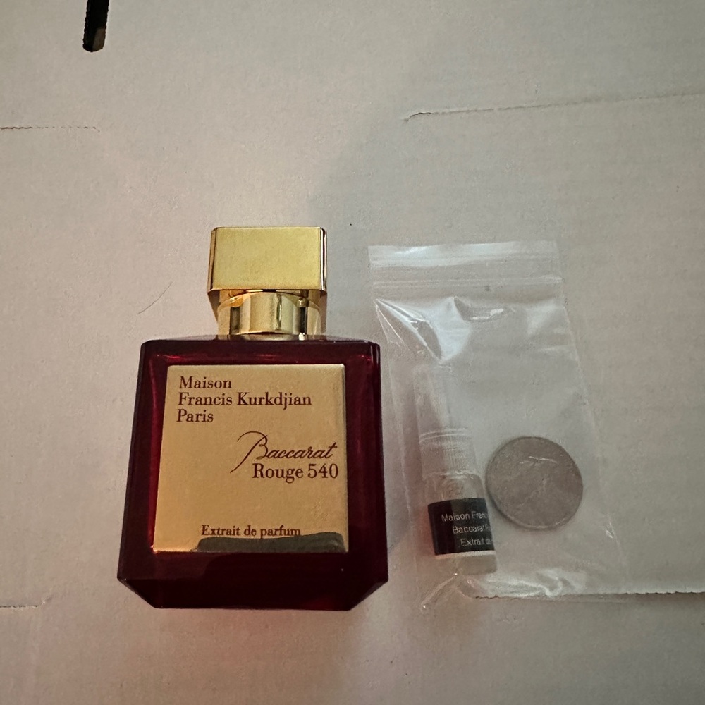 2mL Perfume Sample MAISON FRANCIS KURKDJIAN Baccarat Rouge 540 Extrait de Parfum - Picture 9 of 11